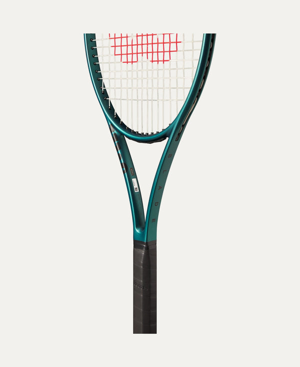 WILSON Blade 98 (16x19) Tennis Racket (V9) – image 3