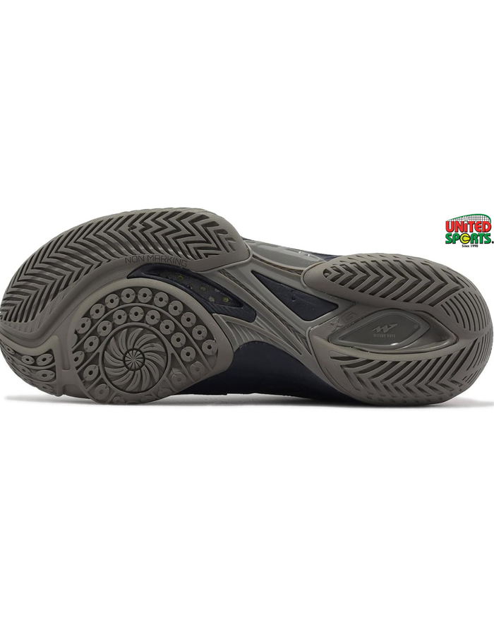 MIZUNO Wave Claw 2 Badminton Shoe - image 4