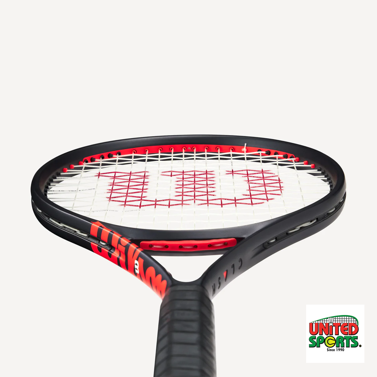 WILSON Clash 100 UL (V3) Tennis Racket